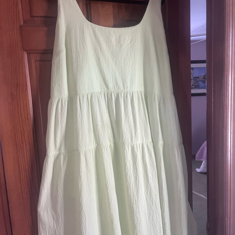 Ava & Viv Light midi apple Green Maxi Dress, like new